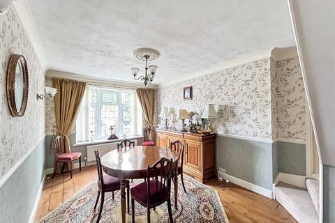 7 Cherington, Hanham, Bristol, BS15 3AG