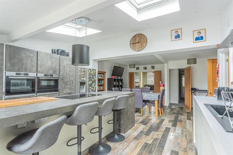 12a Counterpool Road, Bristol, BS15 8DQ