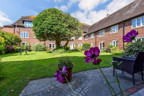 1 bedroom retirement property for sale, St. Cyriacs, Chichester