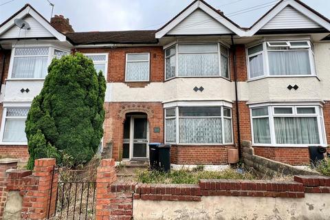 59 Cavendish Road, London, N18 2LT