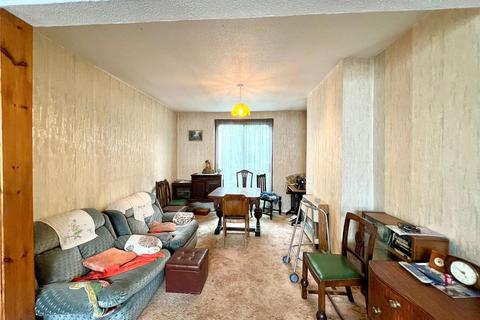 59 Cavendish Road, London, N18 2LT