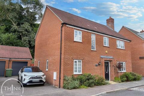 4 bedroom detached house for sale, Blackhill Wood Lane, Costessey NR8