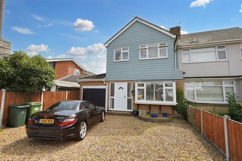 3 bedroom semi-detached house for sale, Canvey Island SS8