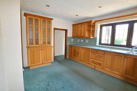 3 bedroom house for sale, Glenmere Park Avenue, Benfleet SS7