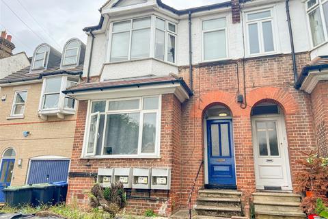 2 bedroom flat for sale, Glossop Road, South Croydon