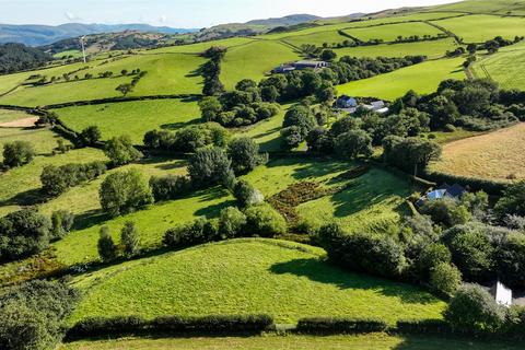 4 bedroom property with land for sale, Llandre