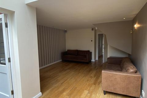 3 bedroom mews to rent, Crossgate Mews, Heaton Mersey, Stockport