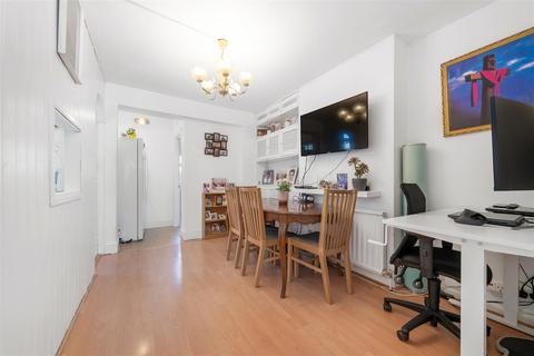 3 bedroom terraced house for sale, Windermere Road, Streatham, SW16