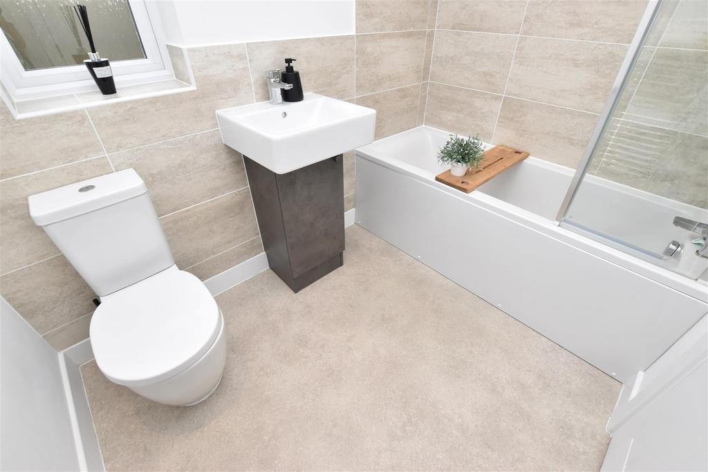 Family bathroom