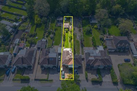 Lavinia Forest Road, Ascot, SL5 8QF