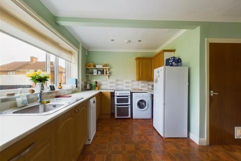 3 bedroom semi-detached house for sale, 38, Cherry Avenue, Malton, North Yorkshire, YO17 7DE