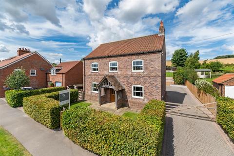 6 bedroom detached house for sale, The Meadows, Weaverthorpe, Malton, North Yorkshire, YO17 8EY