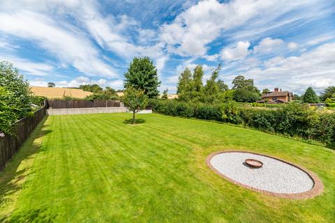 6 bedroom detached house for sale, The Meadows, Weaverthorpe, Malton, North Yorkshire, YO17 8EY