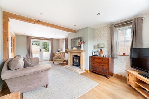 6 bedroom detached house for sale, The Meadows, Weaverthorpe, Malton, North Yorkshire, YO17 8EY
