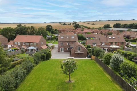 6 bedroom detached house for sale, The Meadows, Weaverthorpe, Malton, North Yorkshire, YO17 8EY