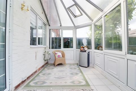 27 Astral Close, Hessle, HU13 9DE