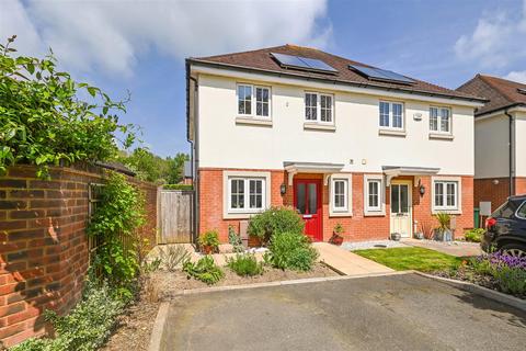 2 bedroom semi-detached house for sale, Roman Fields, Chichester