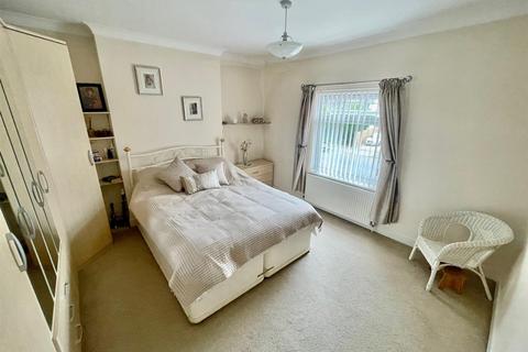 4 bedroom detached house for sale, Eastfield Road, Peterborough