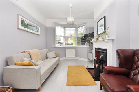 3 bedroom semi-detached house for sale, Windermere Crescent, Eastbourne