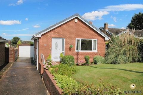 2 bedroom detached bungalow for sale, Nunns Croft, Featherstone WF7