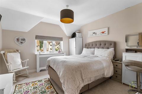 5 Sandscroft Avenue, Broadway, WR12 7EJ