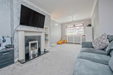 3 bedroom semi-detached house for sale, Stanningley Road, Leeds