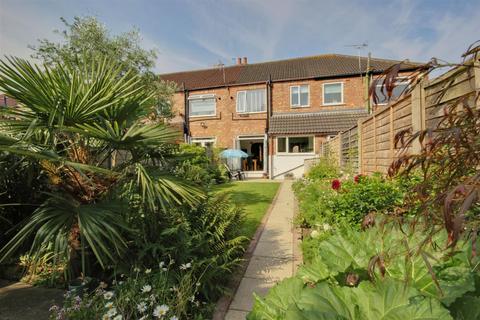 3 bedroom terraced house for sale, Strathcona Avenue, Hull