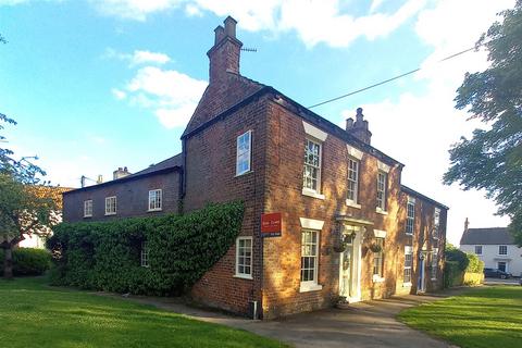 4 bedroom semi-detached house for sale, The Green, Welton