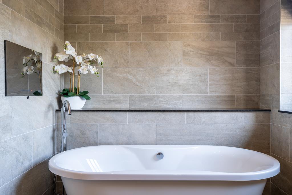 Master En-Suite