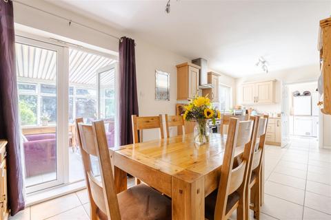 53 Jacklins Approach, Scunthorpe, DN16 3PF