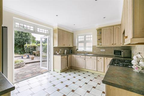 33 West Drive, Sutton, SM2 7NB