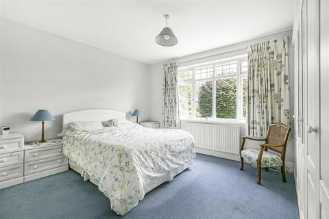 33 West Drive, Sutton, SM2 7NB