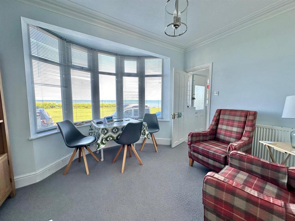 Sitting Room / Dining Room (GF)