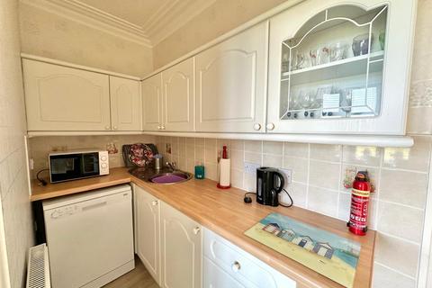 51 Esplanade, Hornsea, HU18 1NQ