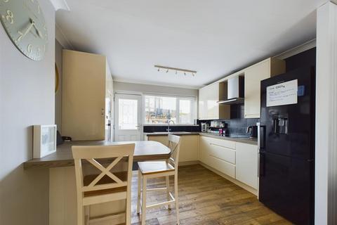 31 Dockwray Close, North Shields, NE30 1JW