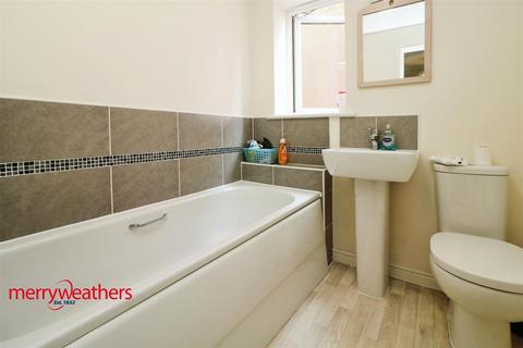 19 Candle Crescent, Thurcroft, Rotherham, S66 9FH