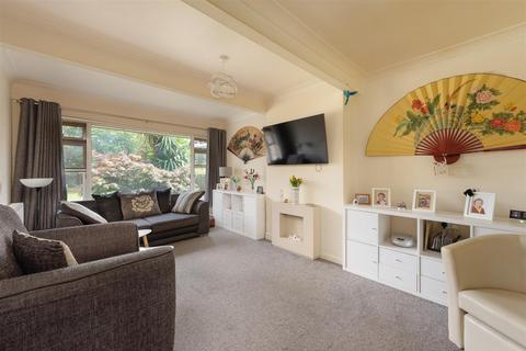 2 bedroom semi-detached bungalow for sale, Shamrock Avenue, Whitstable