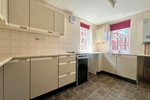 3 bedroom ground floor flat for sale, Holbeck Road, Scarborough