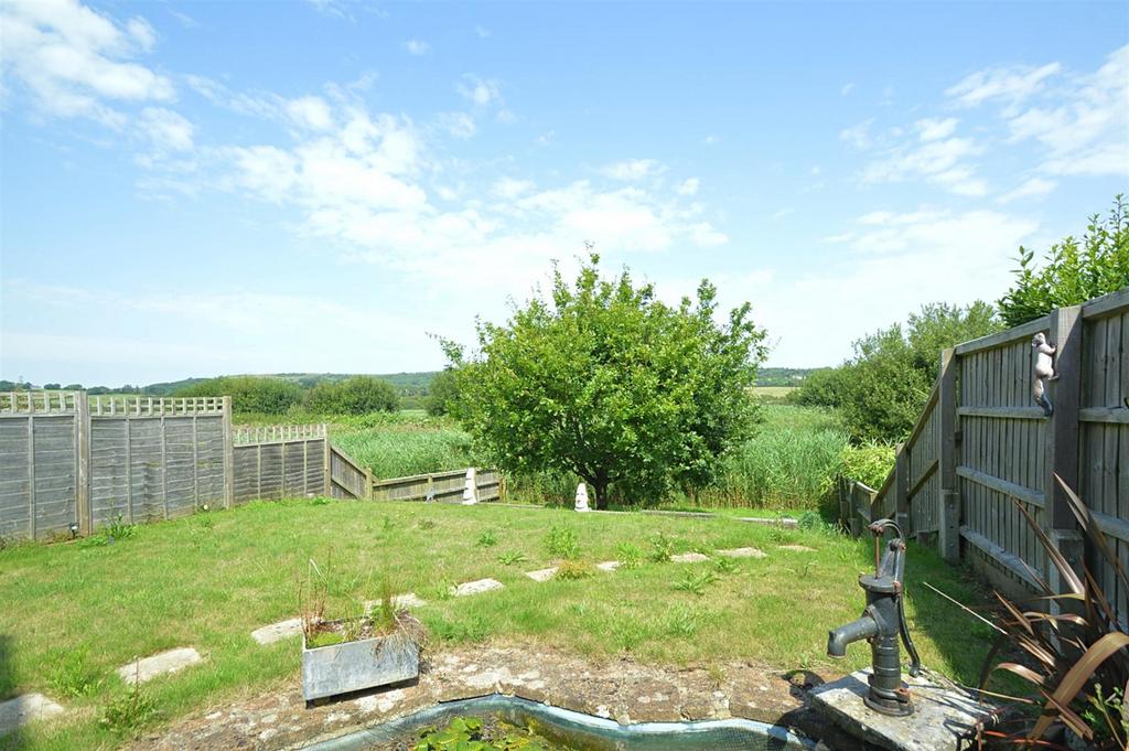 Resized Garden3.jpg