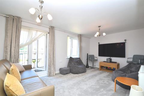 2 bedroom apartment for sale, Medina View, East Cowes