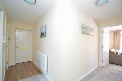 2 bedroom apartment for sale, Medina View, East Cowes