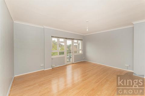 34 Oatlands Road, Enfield, EN3 5LJ