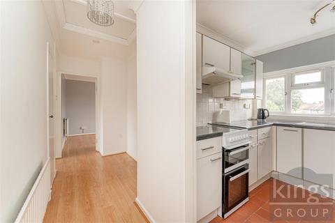 34 Oatlands Road, Enfield, EN3 5LJ