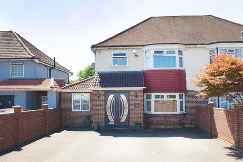 5 bedroom semi-detached house for sale, London Road, Slough