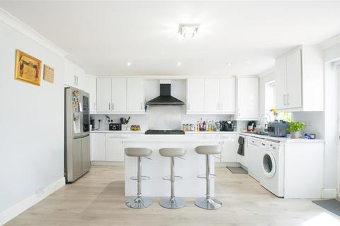 undefined, London Road, Slough