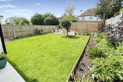 2 bedroom detached bungalow for sale, Central Avenue, Herne Bay