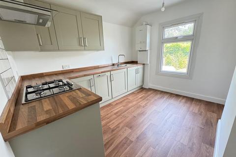 1 bedroom flat for sale, Eastwood Road, Rayleigh