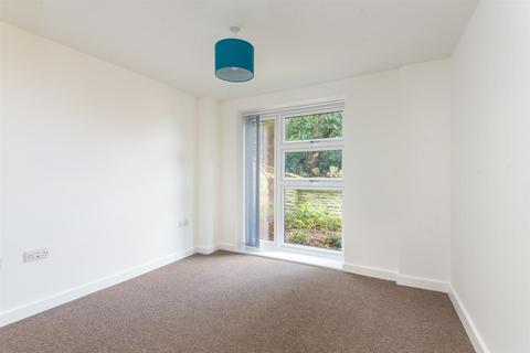 2 bedroom apartment to rent, Springvale Road, Sheffield S10