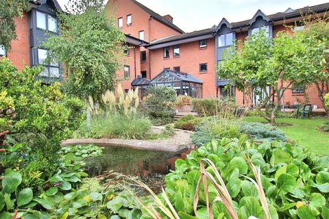 2 bedroom sheltered housing for sale, Station Street, Tewkesbury