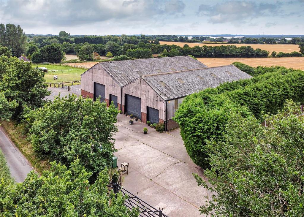 New Buildings Farm-drone10.jpg